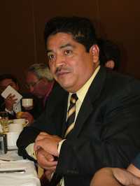 El perredista José Luis Gutiérrez Cureño, presidente municipal de Ecatepec