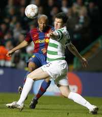 El francés Thierry Henry anotó un golazo que logró el empate momentáneo del Barça 2-2 ante Celtic