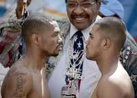 El promotor Don King anunció que tras la pelea Díaz-Campbell dejará de manejar la carrera del Torito (derecha), gane o pierda, por conflictos con su mánager Willie Savannah