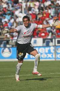 Oswaldo Sánchez, guardameta del Santos, es una de las figuras que retorna a la selección nacional