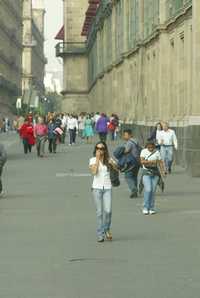 Una estampa cotidiana en Corregidora, vialidad ya sin la presencia de vendedores ambulantes