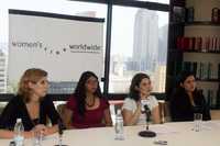 Viviana Waisman, Bárbara Italia, Paloma Soria y Jacqueline Sáenz ofrecieron una conferencia de prensa y subrayaron que la Audiencia Nacional de España lleva dos meses esperando que las autoridades mexicanas le informen sobre el curso de los procesos judiciales abiertos por el caso Atenco