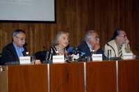 Rolando Cordera, Elena Poniatowska, Raúl Álvarez Garín y Sealtiel Alatriste, antenoche, durante la presentación del catálogo Memorial del 68