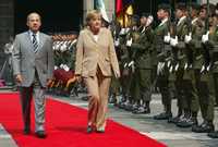 Ceremonia de bienvenida a la canciller alemana Angela Merkel, encabezada por el presidente Felipe Calderón en Palacio Nacional