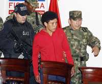 La ex combatiente de las FARC Nelly Ávila Moreno, alias Karina, fue presentada a los medios ayer en Medellín tras renunciar a la dirección del frente 47 del grupo armado y entregarse a las autoridades colombianas