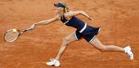 La rusa Maria Sharapova, número uno mundial, clasificó a octavos de final del torneo parisino