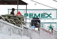 Vigilancia en instalaciones de Pemex en la delegación Alvaro Obregón