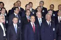EN AUXILIO DE LA PGR. El presidente Felipe Calderón instaló el Consejo de Participación Ciudadana de la Procuraduría General de la República. En el acto aseguró que la participación de la sociedad es la clave para ganar la guerra contra la delincuencia