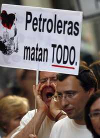Protesta en Madrid contra el Congreso Mundial del Petróleo