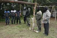 Bases de apoyo del Ejército Zapatista de Liberación Nacional, que instalaron un campamento de observación ecológica en el cerro Huitepec, denunciaron amenazas de desalojo por el alcalde Mariano Díaz