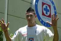 Yosgart Gutiérrez inicia la campaña como titular del Cruz Azul