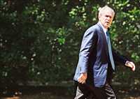 George W. Bush retornó este domingo a la Casa Blanca tras un fin de semana en Kennebunkport, Maine