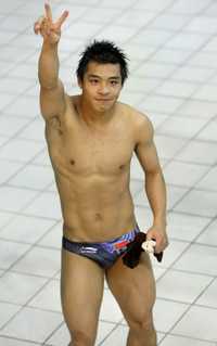 He Chong, ganador del oro en clavados de trampolín tres metros, hizo delirar a los asistentes al Cubo de Agua
