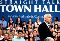 El virtual candidato republicano a la presidencia de Estados Unidos, John McCain, habló ayer sobre inmigración en la universidad de Nuevo México