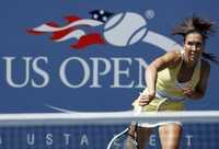 La tenista número dos del mundo, Jelena Jankovic, enfrentará en la tercera fase a la china Jie Zheng