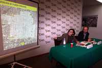 Alejandra Moreno Toscano, titular de la Autoridad del Centro Histórico, e Inti Muñoz, director del Fideicomiso del Centro Histórico, durante la conferencia en la que se anunciaron los avances en la recuperación del primer cuadro de la ciudad