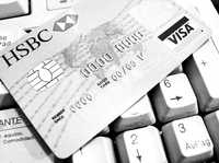 El CAT de las tarjetas de crédito de HSBC pasó de 34.99 por ciento en diciembre de 2006 a 71.11 por ciento en agosto de 2008, un incremento de 36.12 puntos porcentuales en el periodo  La Jornada