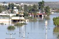 Más de 700 viviendas de Ojinaga, Chihuahua, permanecen anegadas por el desbordamiento del río Conchos, ocurrido el domingo pasado