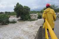 El río San Marcos, que pasa por Ciudad Victoria, Tamaulipas, aumentó su nivel debido a las lluvias de estos días