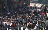 Miles de jóvenes marcharon ayer en el centro de Morelia