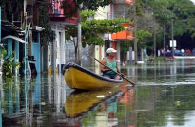 Se mantiene la emergencia en Tabasco y Veracruz