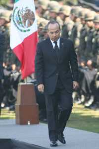 Felipe Calderón, tras pronunciar su discurso