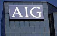 Edificio de la aseguradora AIG en Los Ángeles. Con el nuevo plan de rescate, la compañía aceptará limitar los pagos de los ejecutivos, incluyendo el congelamiento de los bonos para sus 70 principales directivos