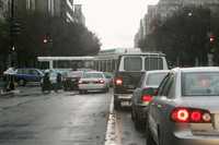 El cierre de calles en los alrededores de la sede de la reunión anticrisis en Washington provocó congestionamientos viales en varios puntos de la ciudad