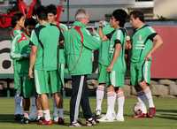 La selección nacional de futbol entrenó en el Centro de Alto Rendimiento, donde, bajo el mando de Sven Goran Eriksson, afinaron los detalles para enfrentar el miércoles a Honduras