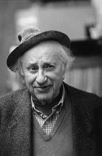 "Grabo, por tanto, existo", decía Studs Terkel, con referencia a su programa de radio, el cual duró 45 años