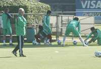 Práctica del del Tricolor bajo la supervisión del técnico nacional, Sven-Goran Eriksson
