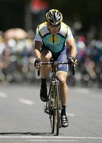 El estadunidense Lance Armstrong argumentó altos costos