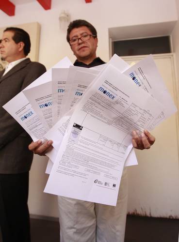 La Jornada: Debe el IFE aplicar castigos antes de entregar constancia de  mayoría: AMLO