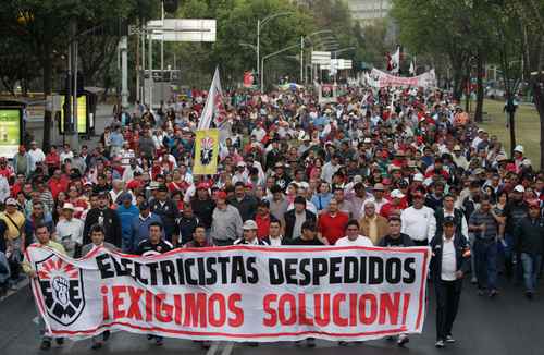 La Jornada: Dice Los Pinos que pedirá al SME reanudar negociaciones