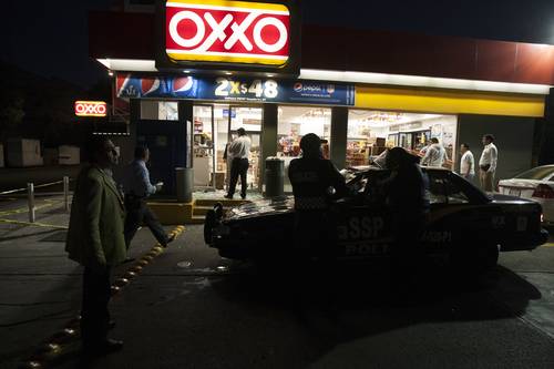 La Jornada: La minorista Oxxo, pieza clave del comercio electrónico La Jornada: La minorista Oxxo, pieza clave del comercio electrónico