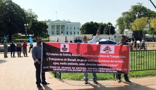 Protestan frente a la Casa Blanca contra Peñasquito 