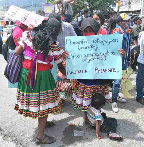 Exigen indígenas al Congreso de Guerrero aprobar iniciativa sobre usos y costumbres