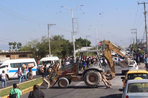 
<br>Desalojan a opositores al acueducto en Morelos