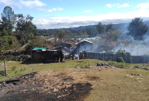 Destruyen en Chiapas 17 casas por disputa agraria