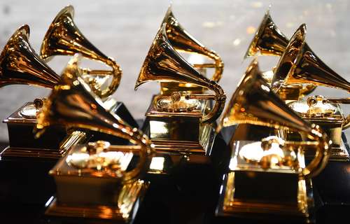 La ceremonia de la 63 edición de los premios Grammy, programada para el 31 de enero de este año, en Los Ángeles, se ha pospuesto debido a la pandemia de coronavirus, que se ha extendido rápidamente en California.