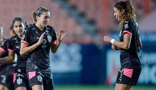 Sin gran esfuerzo, las subcampeonas del Monterrey golearon 5-0 al Atlético San Luis en la primera jornada del torneo Guardianes 2021 de la Liga Mx Femenil. Aylín Avilez anotó un doblete (77 y 86), mientras Diana Evangelista (5), Desirée Monsiváis (57) y Daniela Solís (66) completaron el marcador en el estadio Alfonso Lastras.