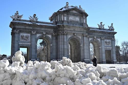 En la imagen, la Puerta de Alcalá.