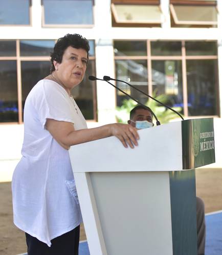 Raquel Sosa Elízaga, en la inauguración de la sede de la Universidad para el Bienestar Benito Juárez García en Juan R. Escobedo, Guerrero.