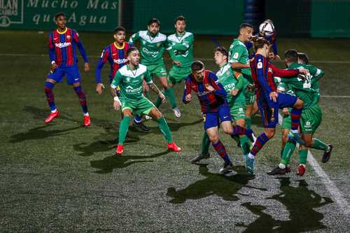 El equipo azulgrana debió recurrir a los tiempos extras para vencer 2-0 al plantel de la Segunda División B.