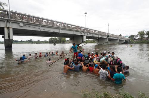 La medidas impuestas por Trump ponen en peligro la vida de miles de refugiados, dice la agrupación.