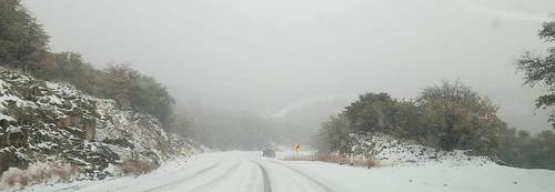 La séptima tormenta invernal provocó nevadas en zonas serranas de Chihuahua y obligó a cerrar varias horas la carretera Janos-Agua Prieta, en los límites con Sonora.