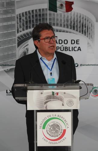 El legislador de Morena invitó a usuarios y especialistas a enriquecer su proyecto.