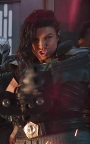 La actriz y ex luchadora Gina Carano en una escena de la serie de Star Wars.