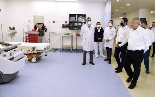 El mandatario supervisó ayer el nuevo Hospital General queretano, que tuvo una inversión de poco más de mil 600 mdp.