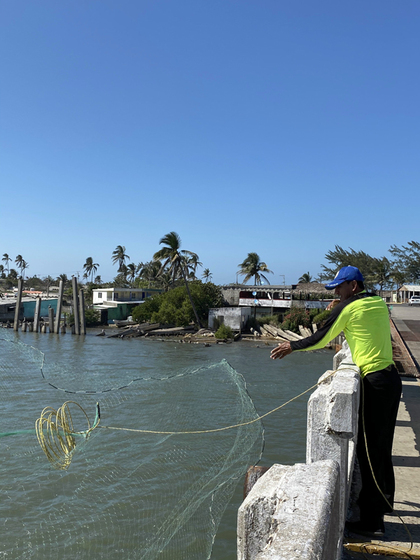 Pesca en la laguna del carmen.  Deysi Cupido